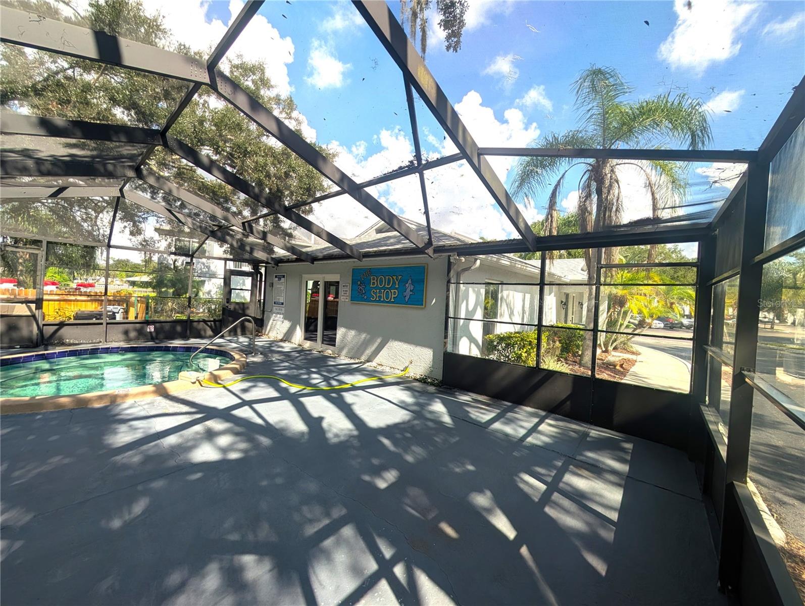 4053 DOLPHIN DR — photo 19