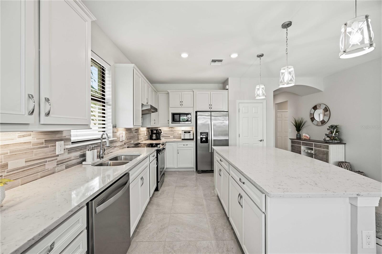 13115 BORREGO ST — photo 12