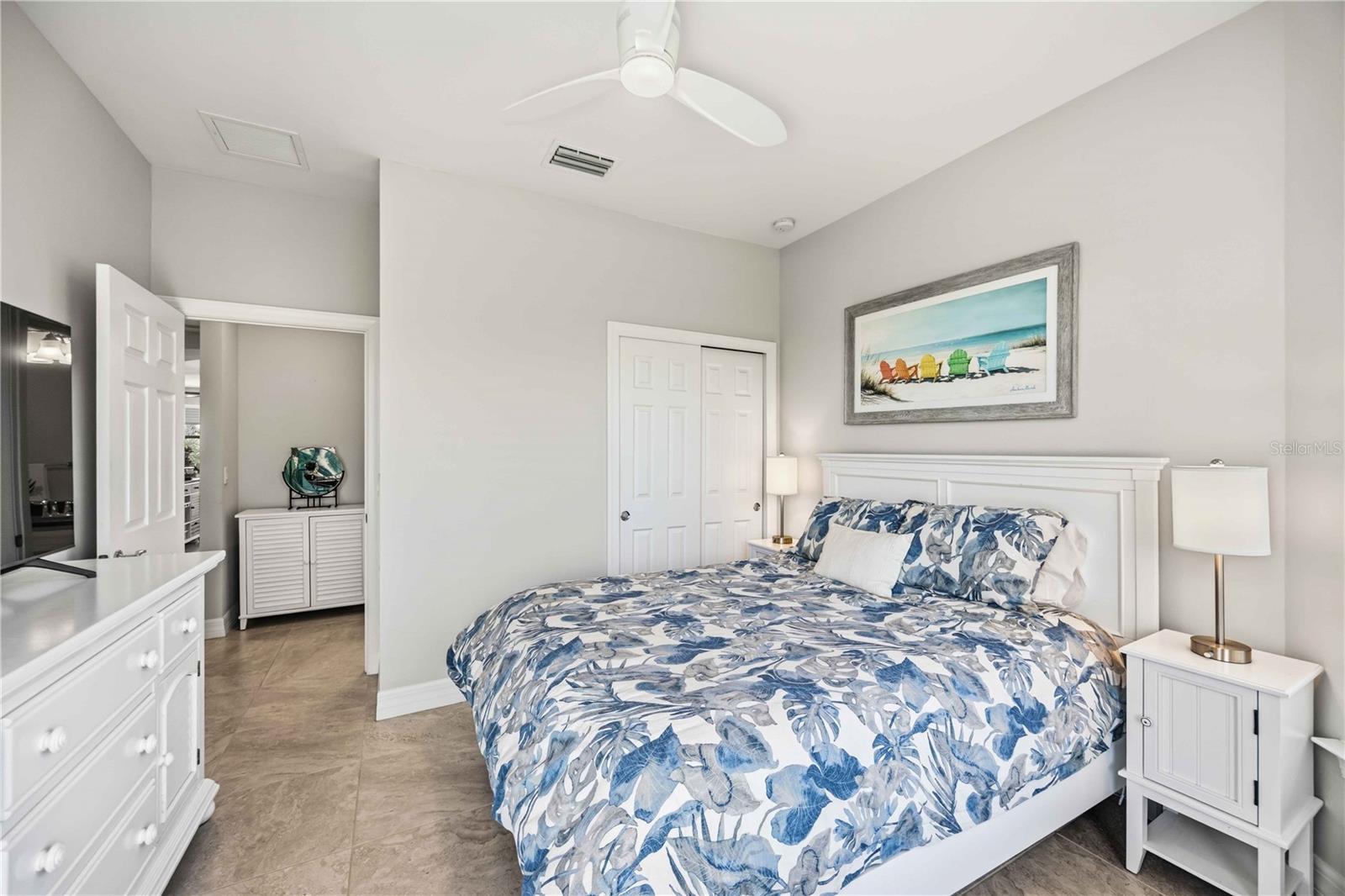 13115 BORREGO ST — photo 25