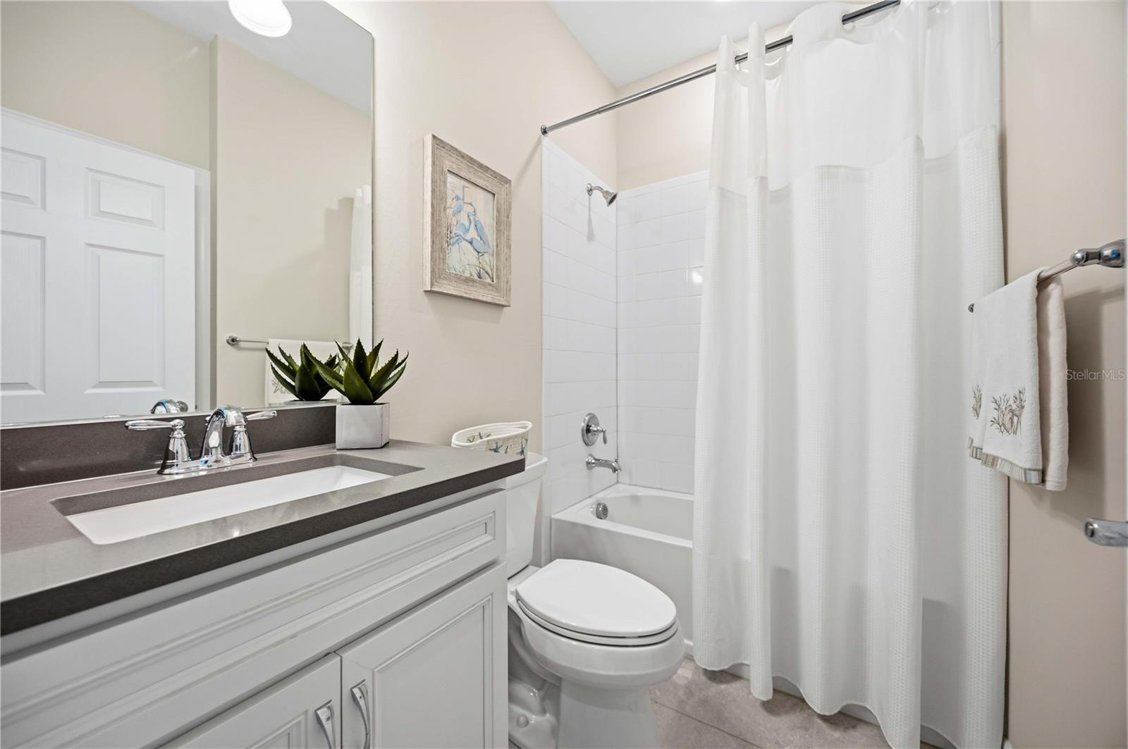 13115 BORREGO ST — photo 27