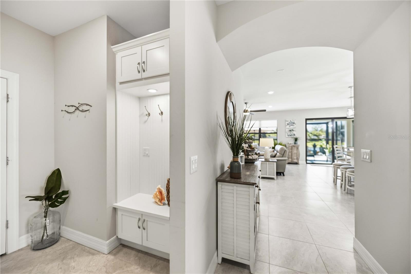 13115 BORREGO ST — photo 16