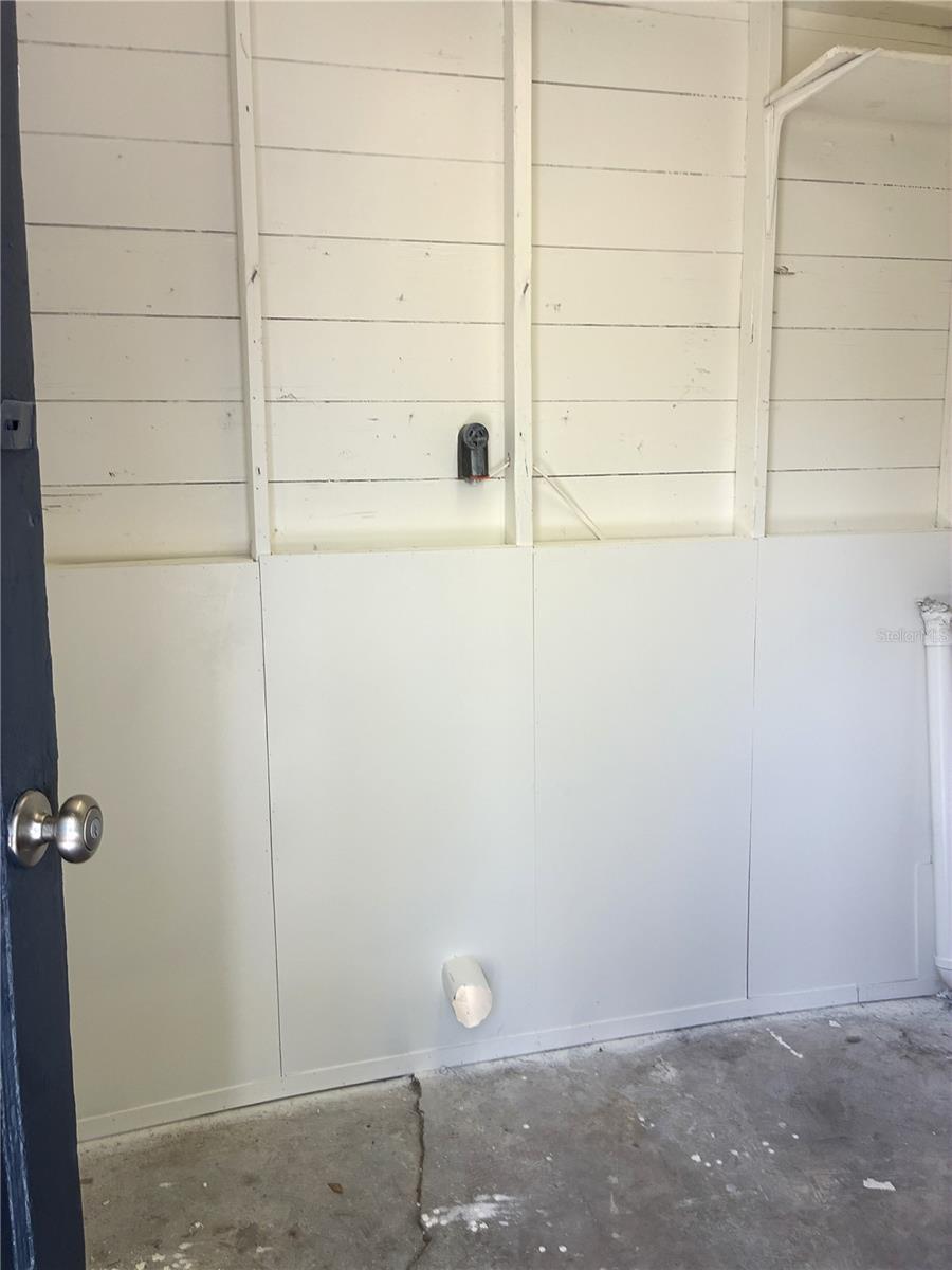 3605 E 28TH AVE — photo 11