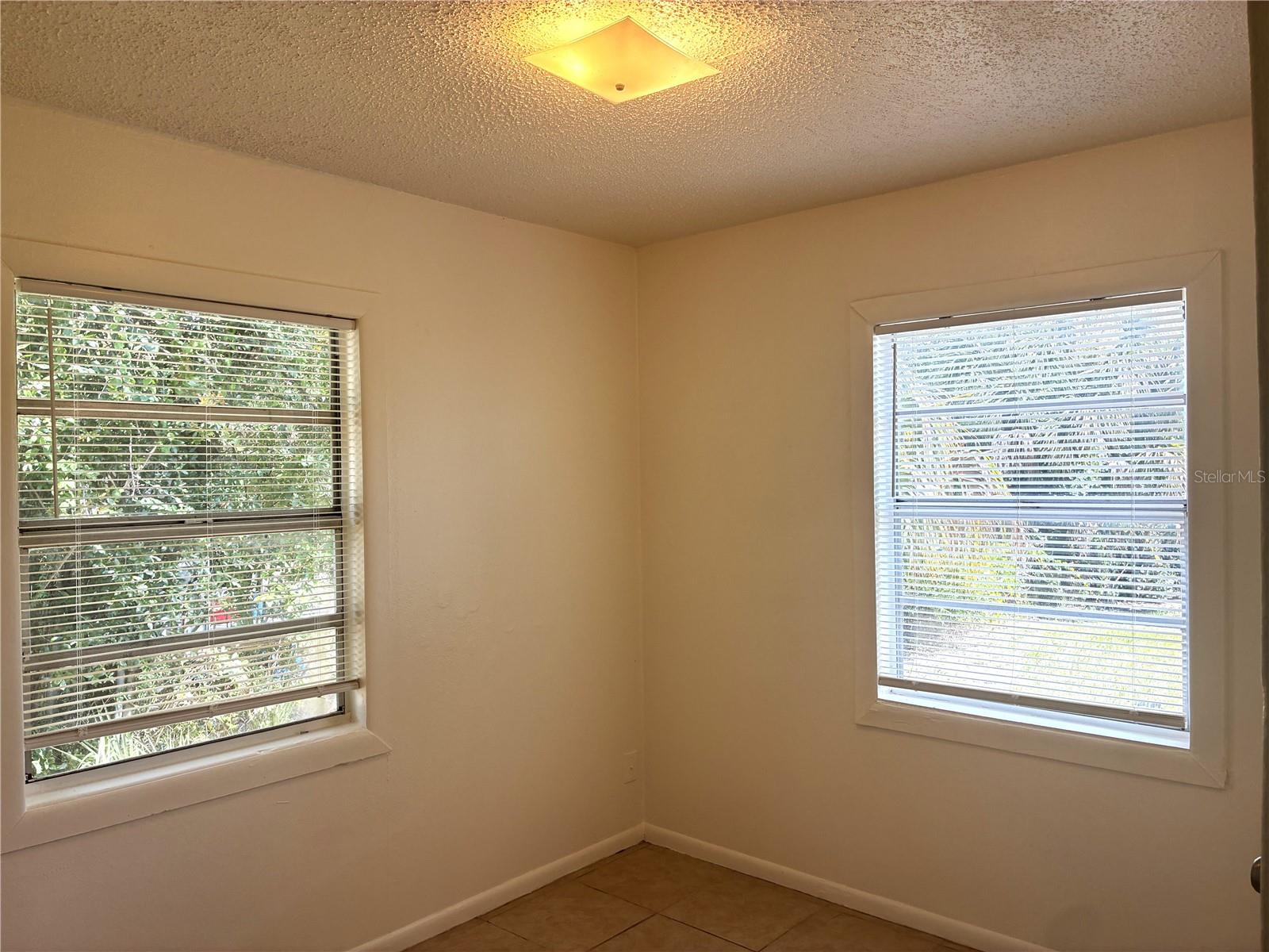 3605 E 28TH AVE — photo 6