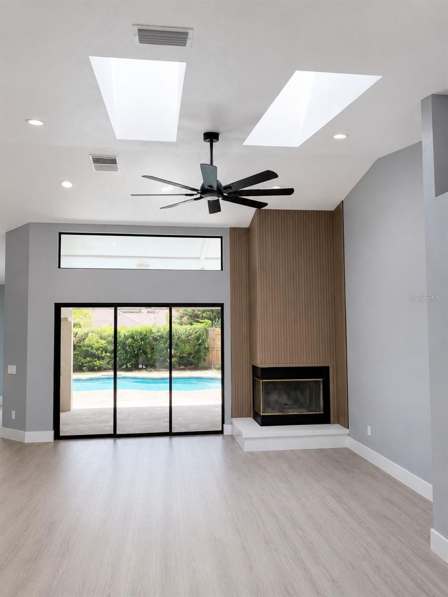 1704 SAGEBRUSH RD — photo 4