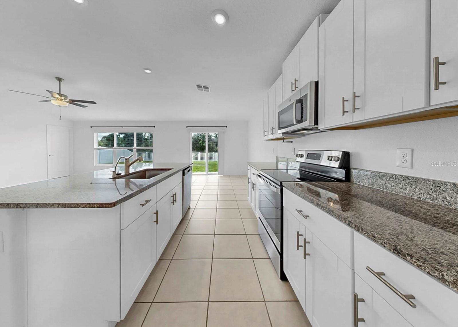 12873 TRIPOLI AVE — photo 7