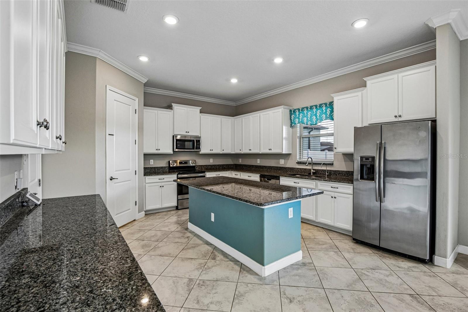 11516 SUNBURST MARBLE RD — photo 16