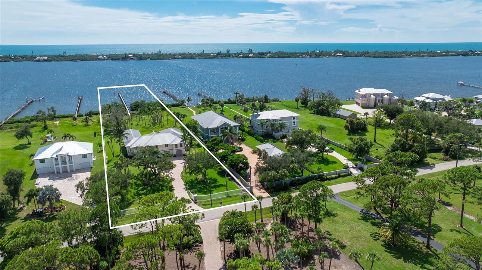 1115 BAYSHORE DR — photo 78