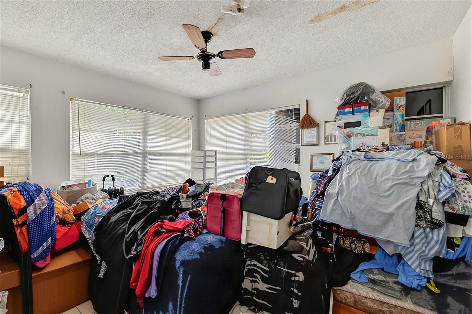 612 N WOODLYNNE AVE — photo 30