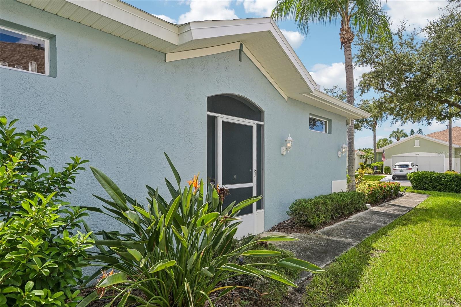 1230 HUNTINGTON GREENS DR — photo 3