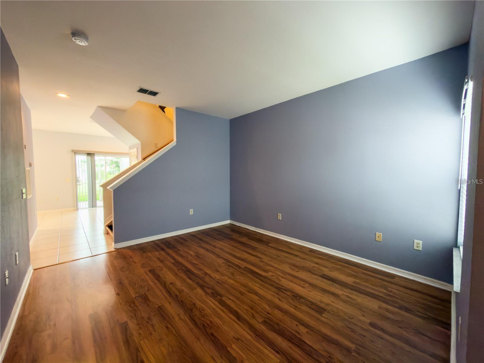 7669 PLANTATION CIR — photo 3