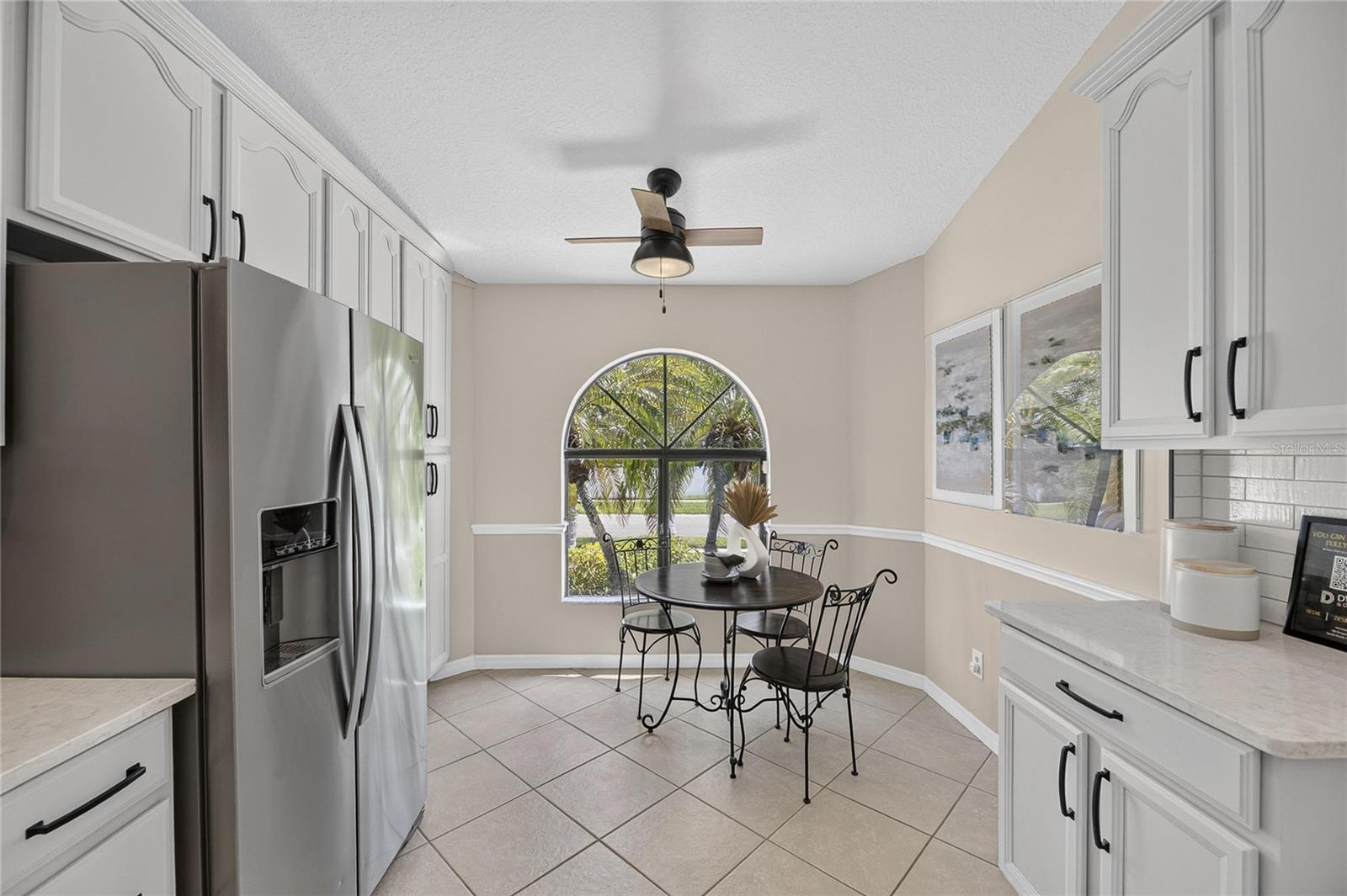 918 SHAGOS DR — photo 13