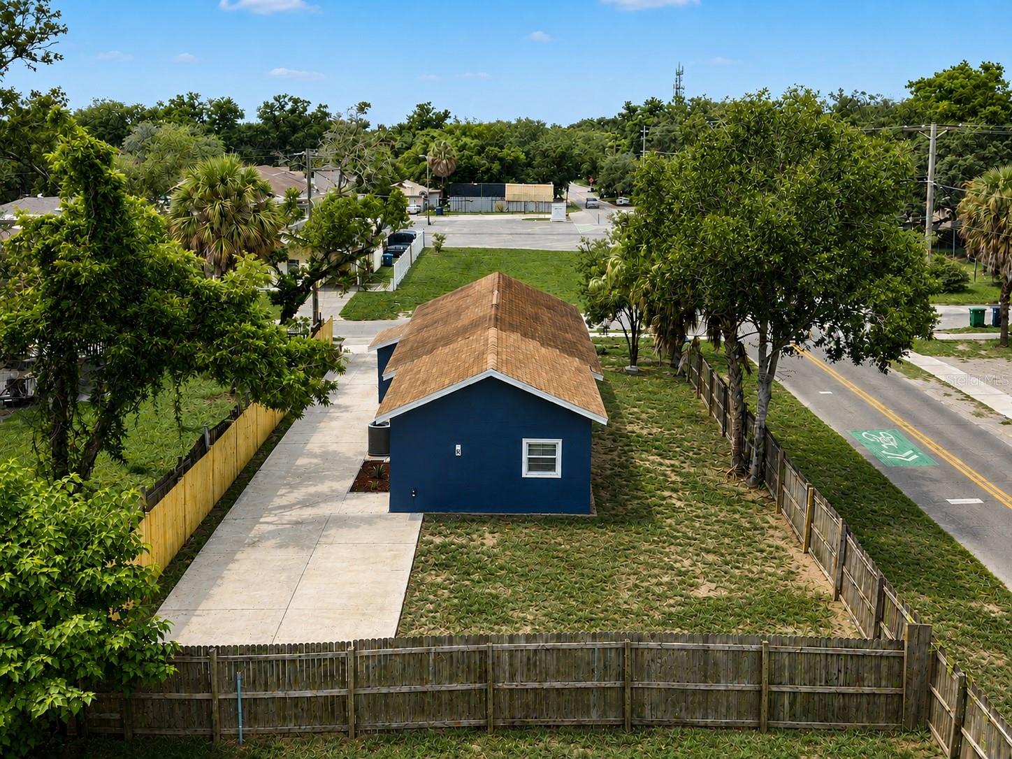 8117 N KLONDYKE ST — photo 33