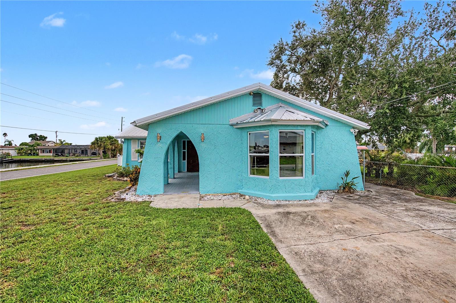13725 MATTIX AVE — photo 4