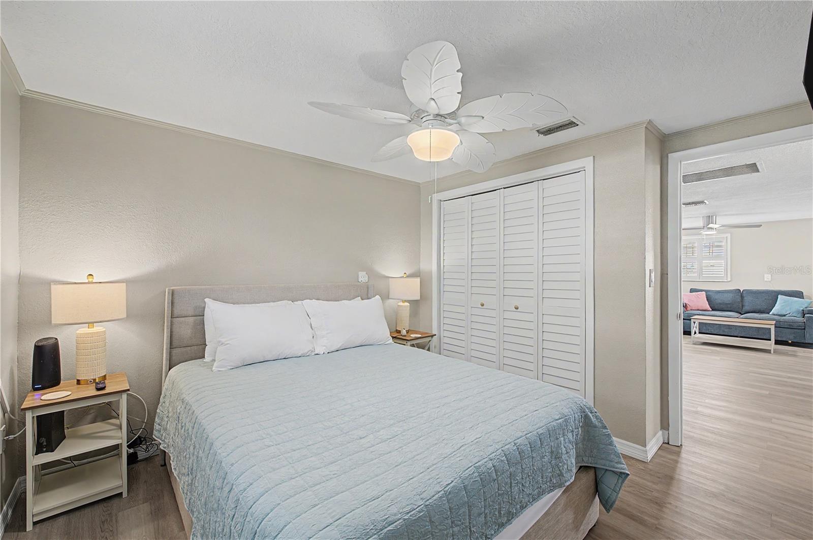 13725 MATTIX AVE — photo 22