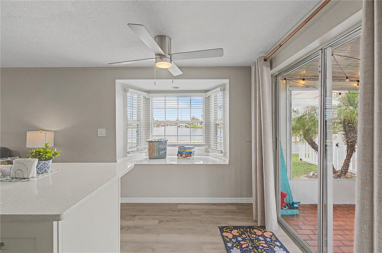 13725 MATTIX AVE — photo 11