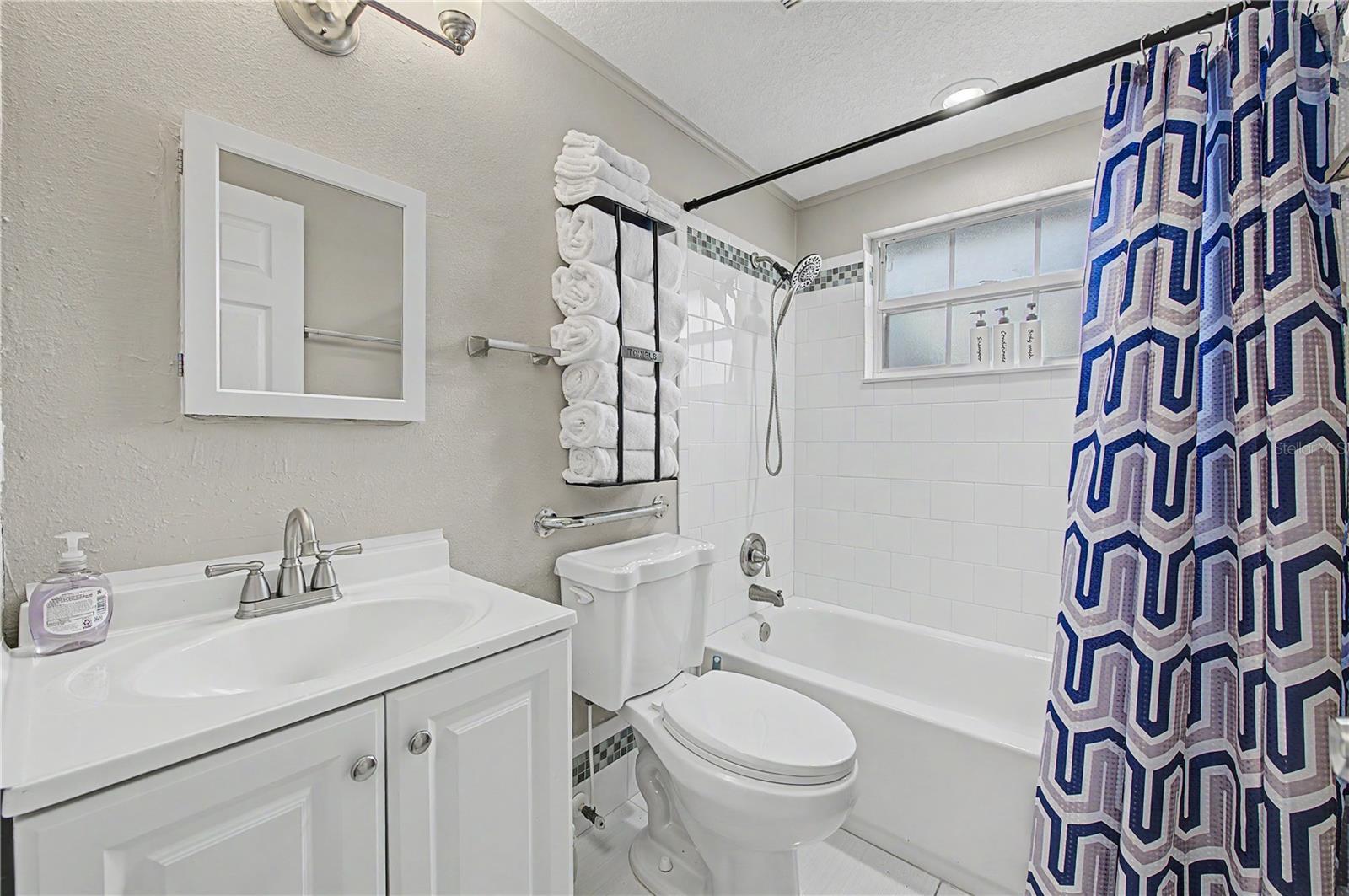 13725 MATTIX AVE — photo 15