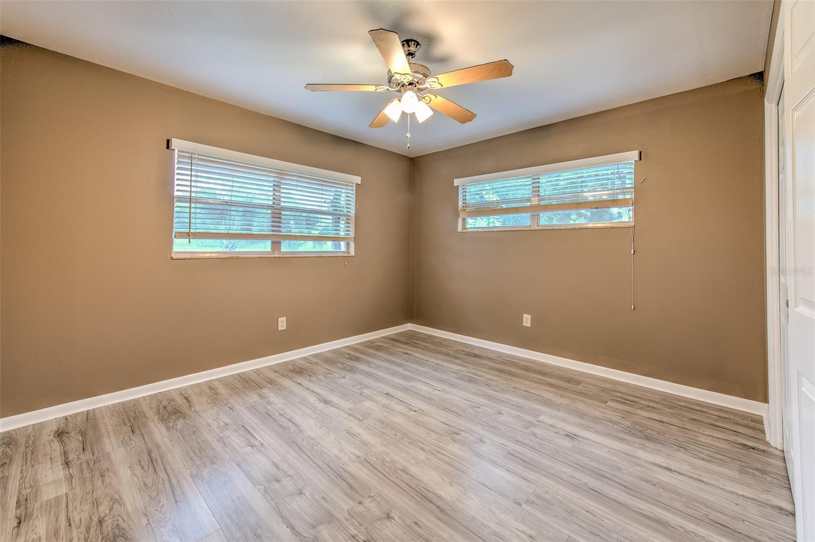 8825 COBB RD — photo 34