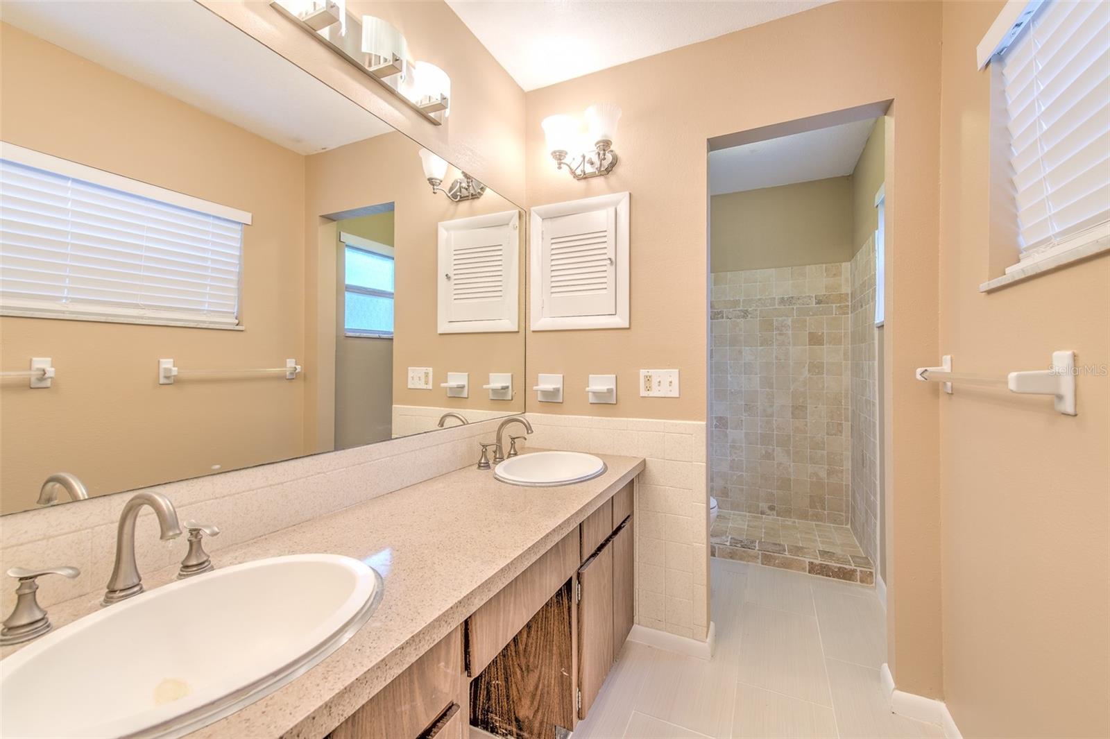 8825 COBB RD — photo 32