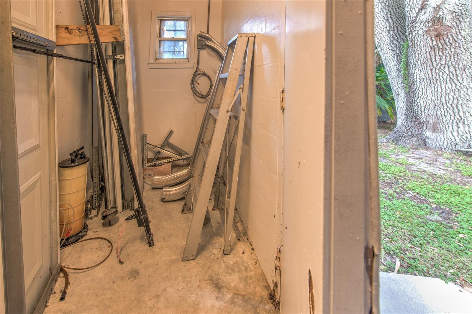 8825 COBB RD — photo 42