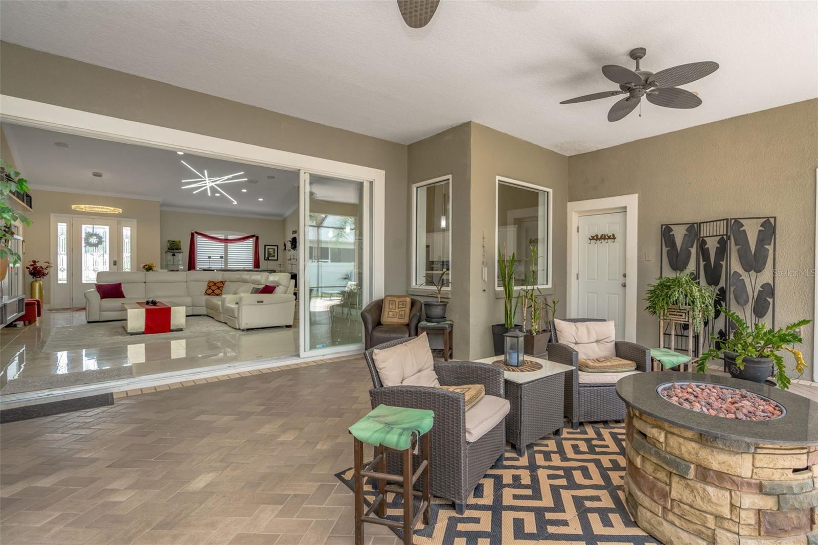 21812 CARSON DR — photo 30