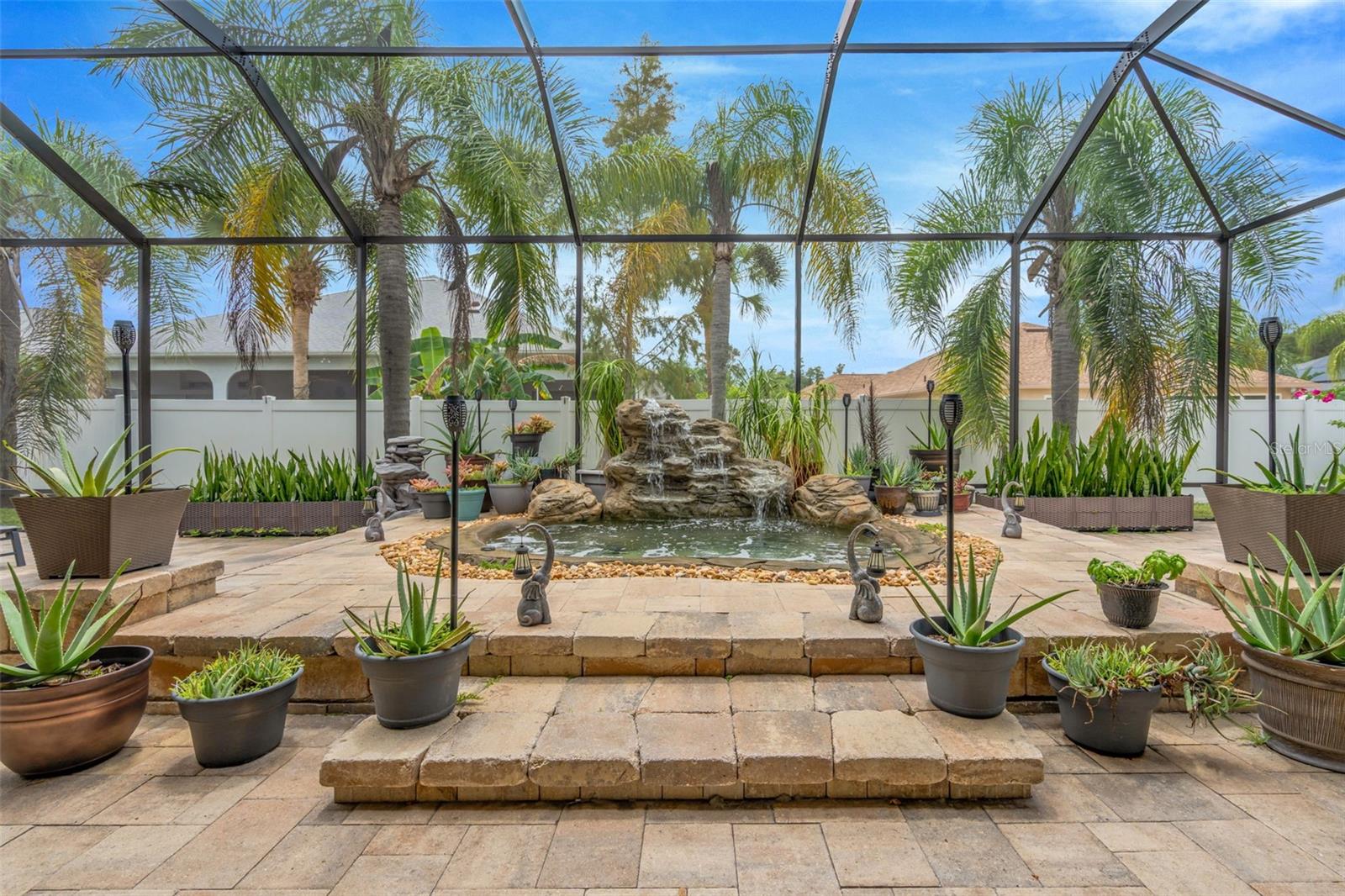 21812 CARSON DR — photo 34