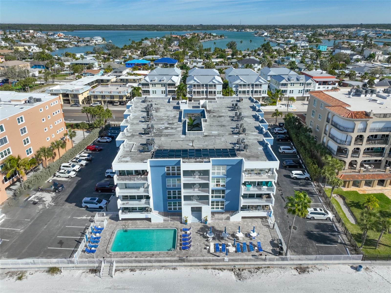 16308 GULF BLVD #408 — photo 2