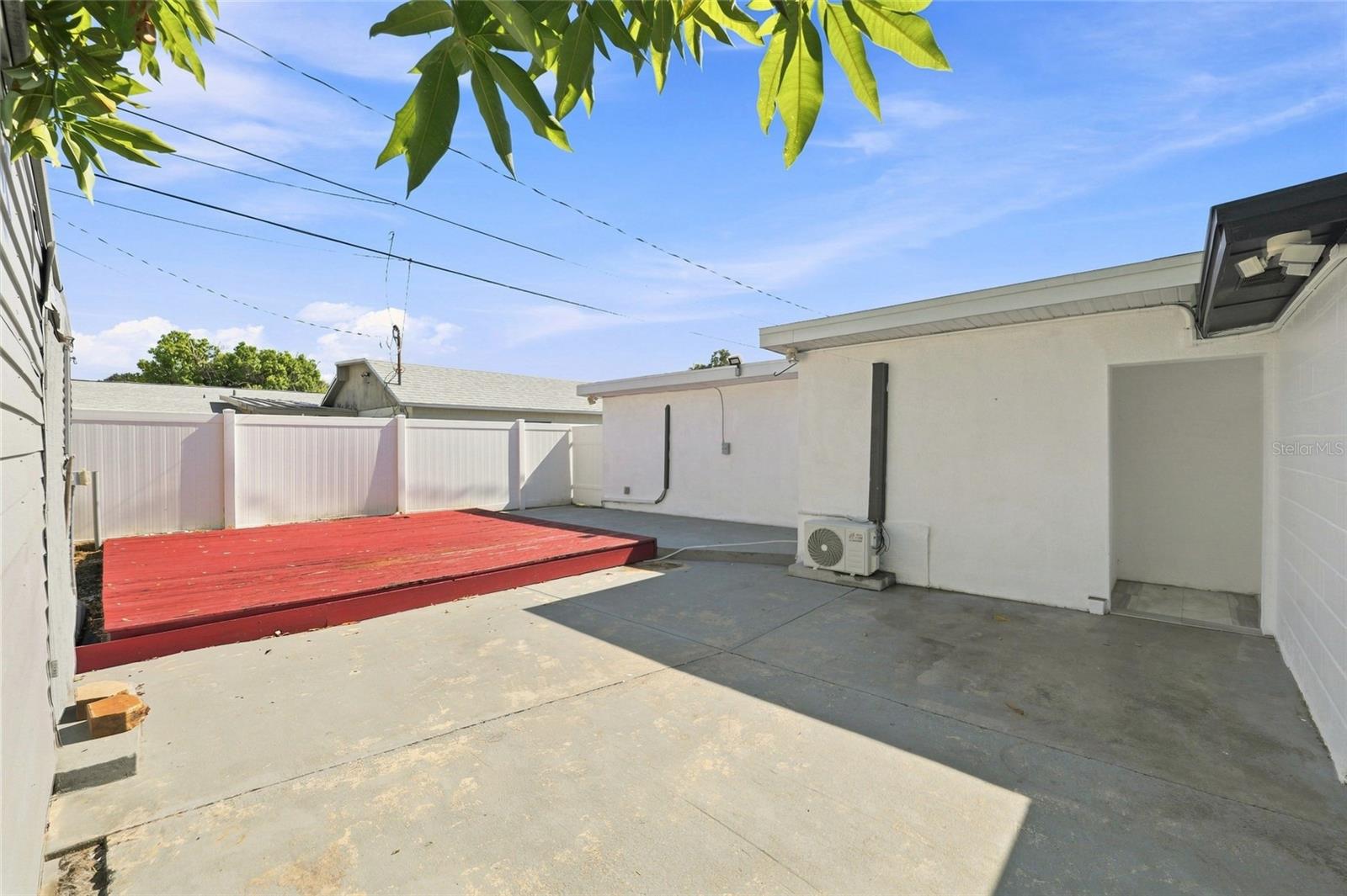 7805 WINSTON LN — photo 21