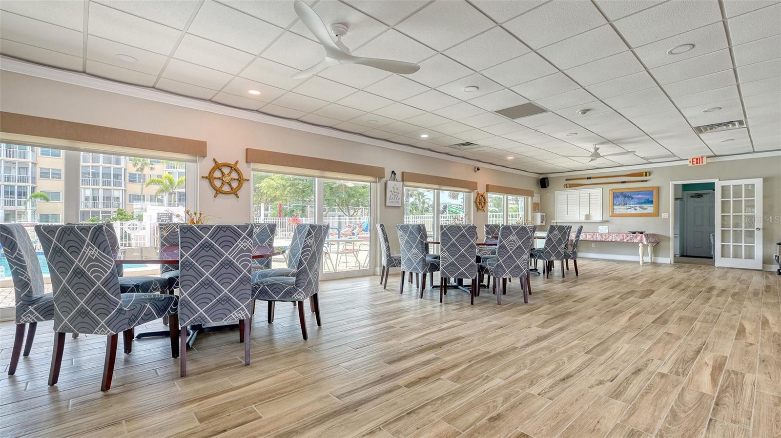 1300 N PORTOFINO DR #103 — photo 47
