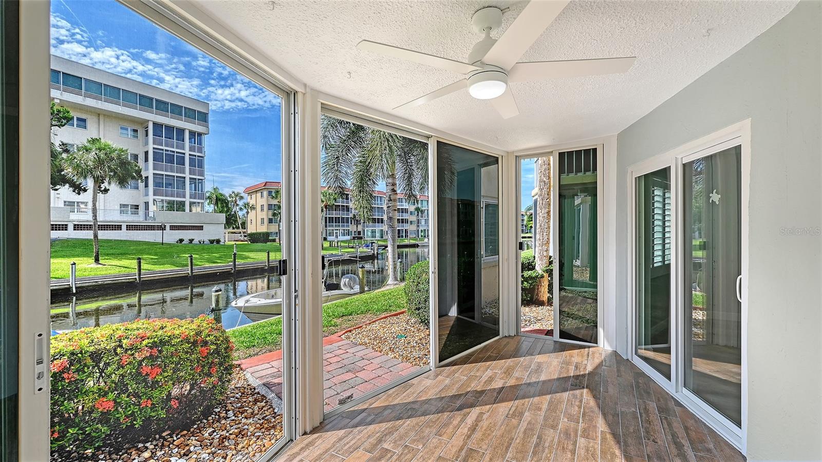 1300 N PORTOFINO DR #103 — photo 22