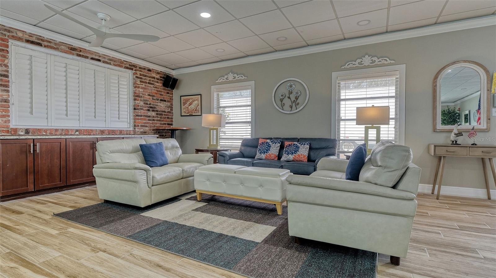 1300 N PORTOFINO DR #103 — photo 46