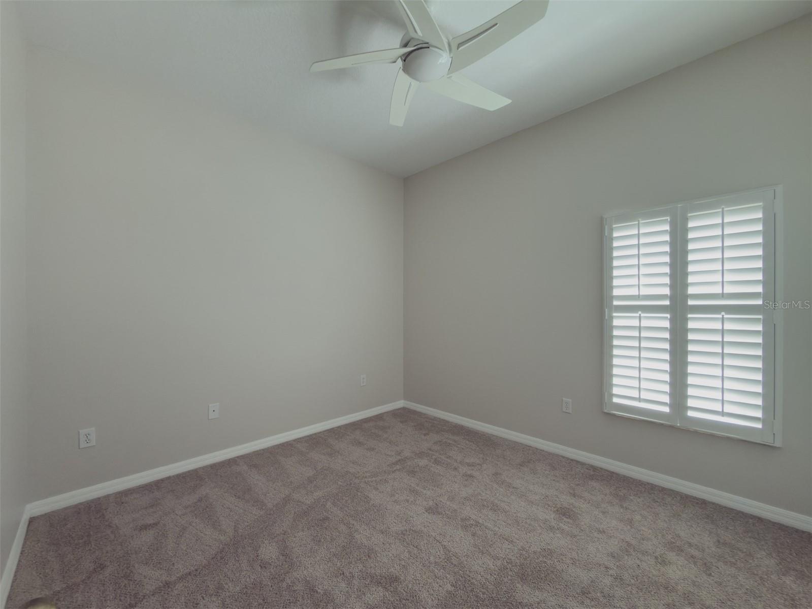 220 TAYLOR BAY LN — photo 22