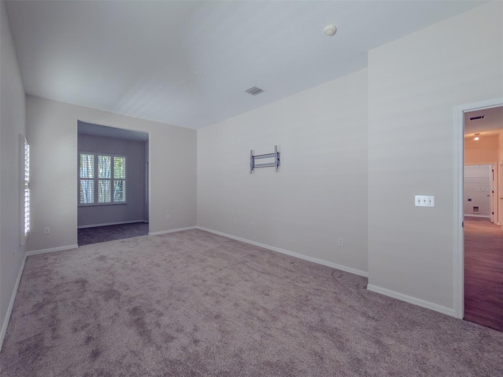220 TAYLOR BAY LN — photo 31