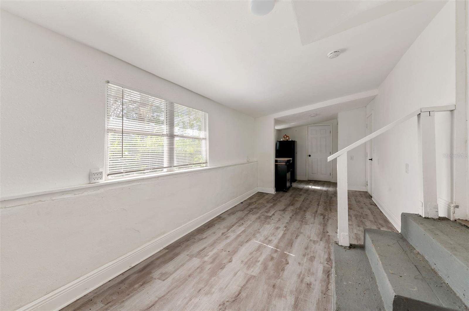 5200 MALLETT DR — photo 11
