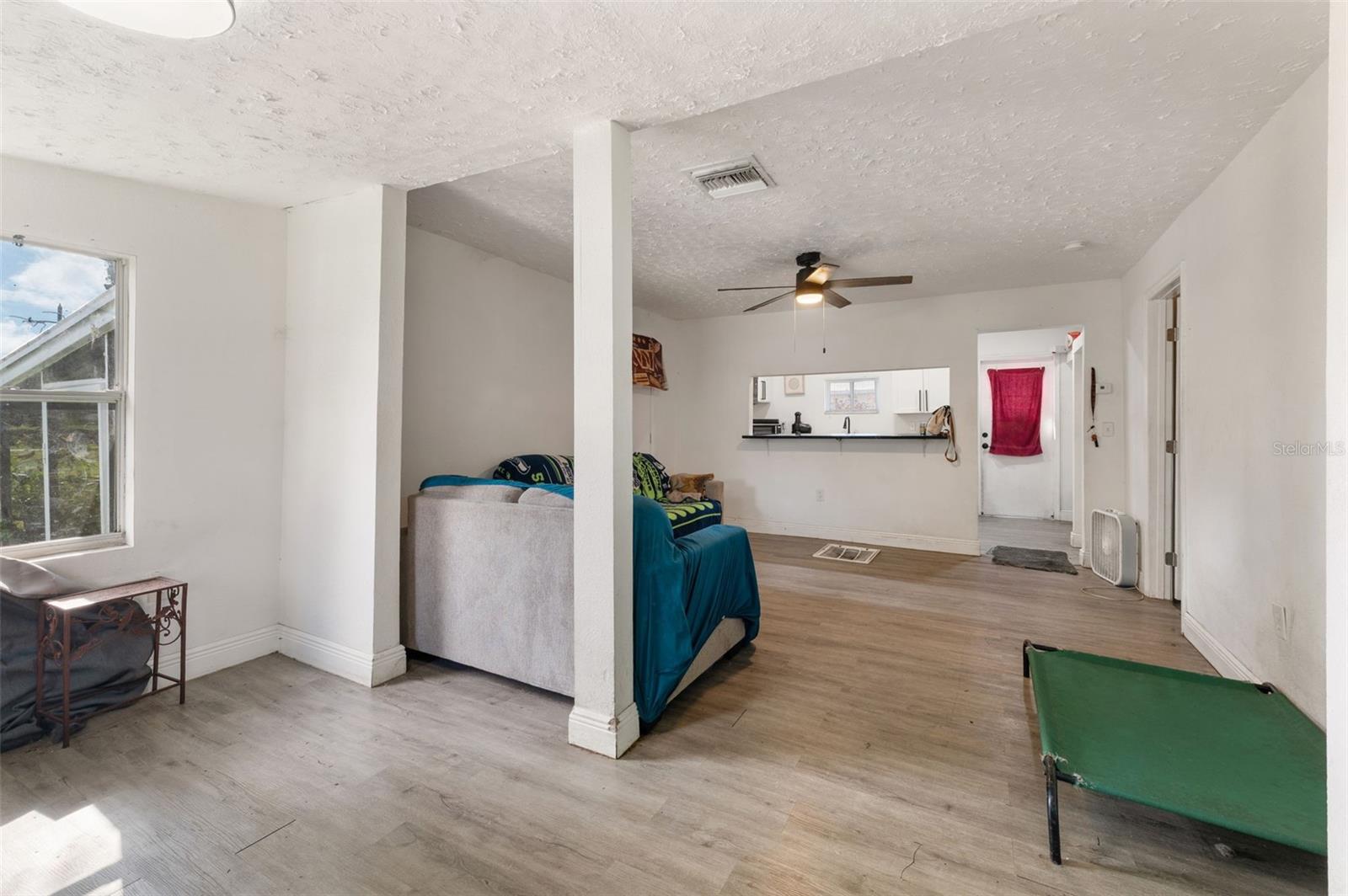 5200 MALLETT DR — photo 14
