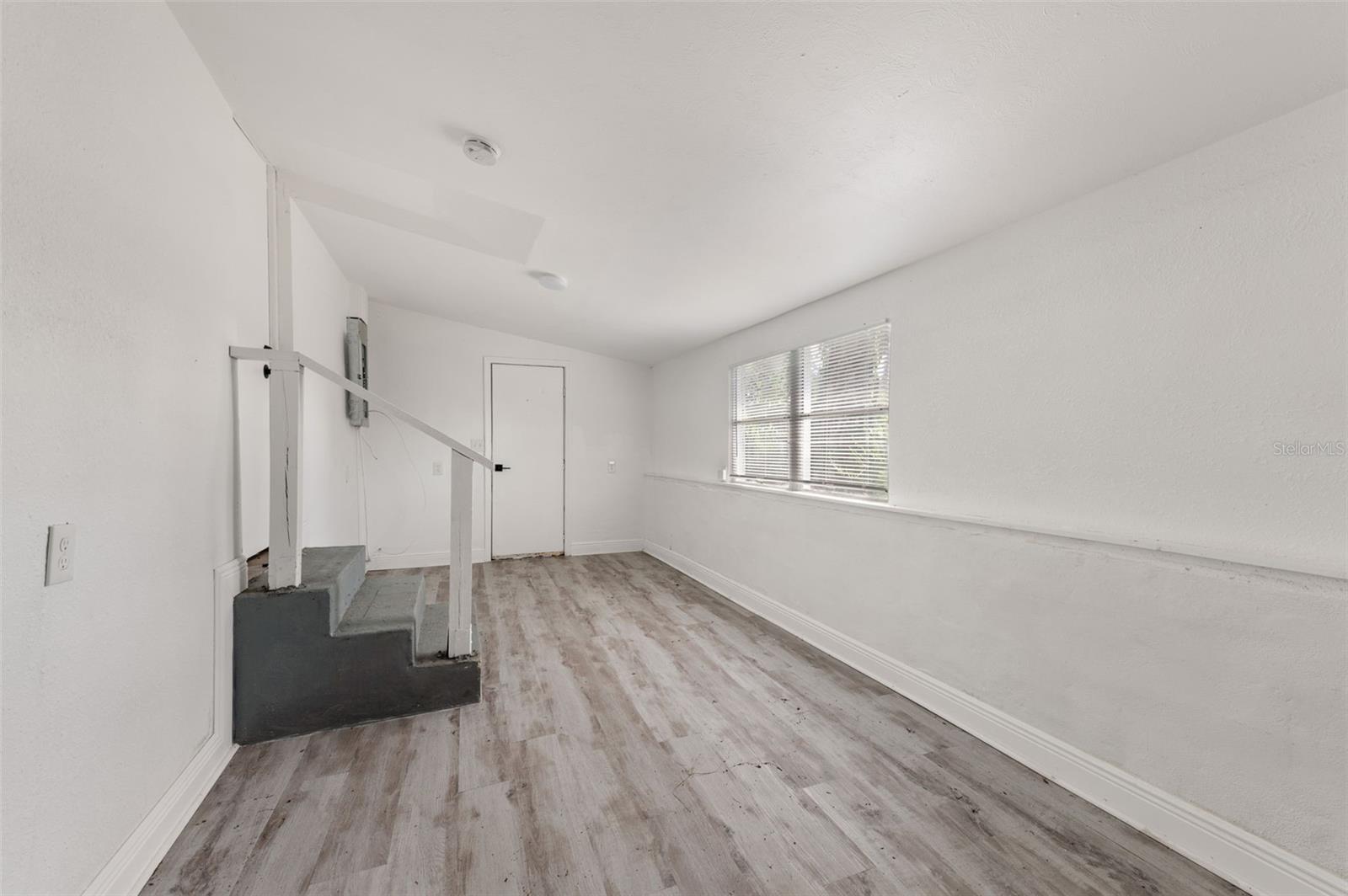 5200 MALLETT DR — photo 18