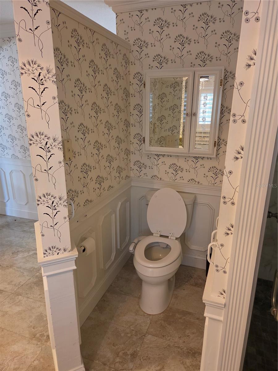 1132 RIDGE DR — photo 16