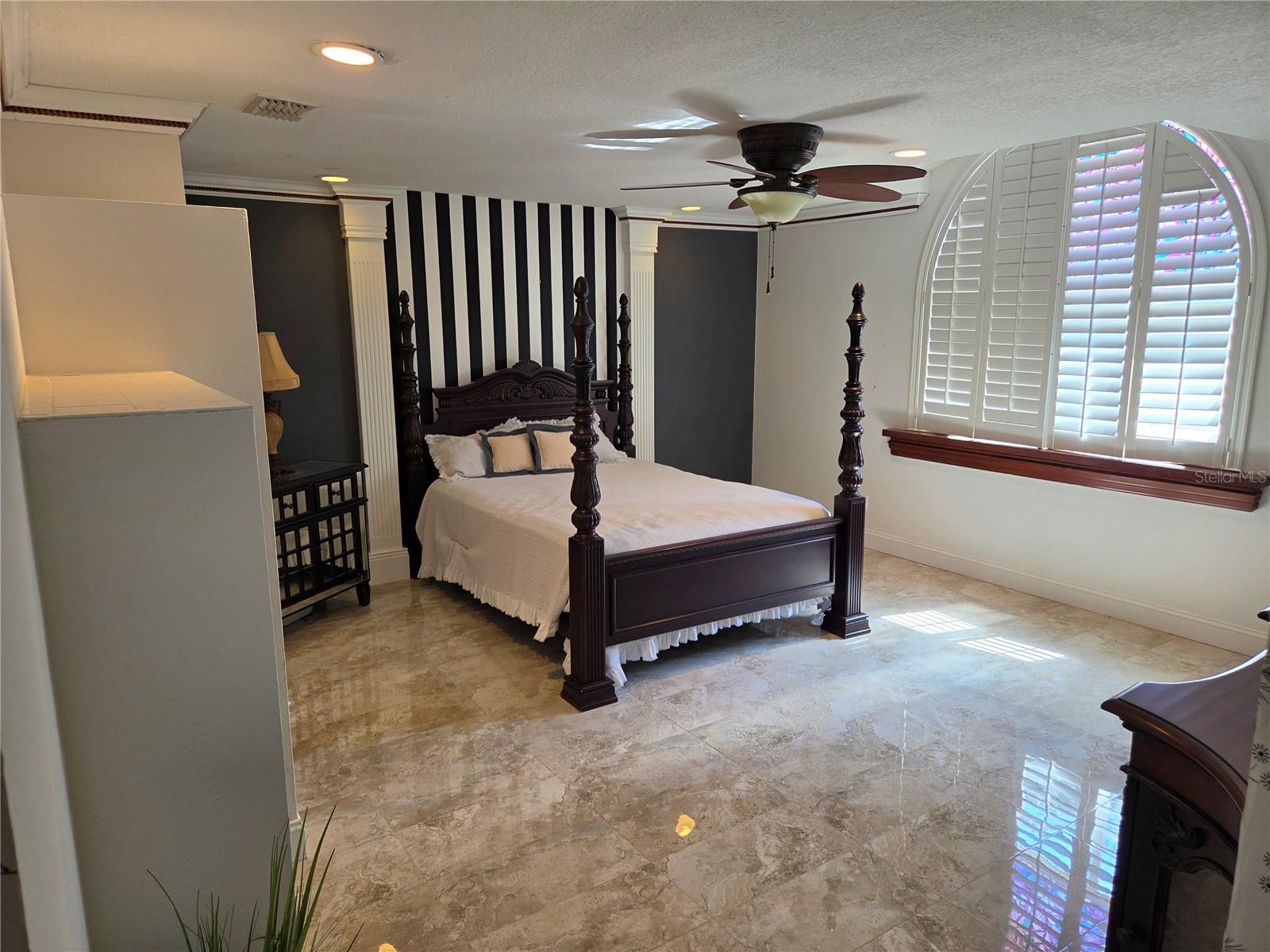 1132 RIDGE DR — photo 15