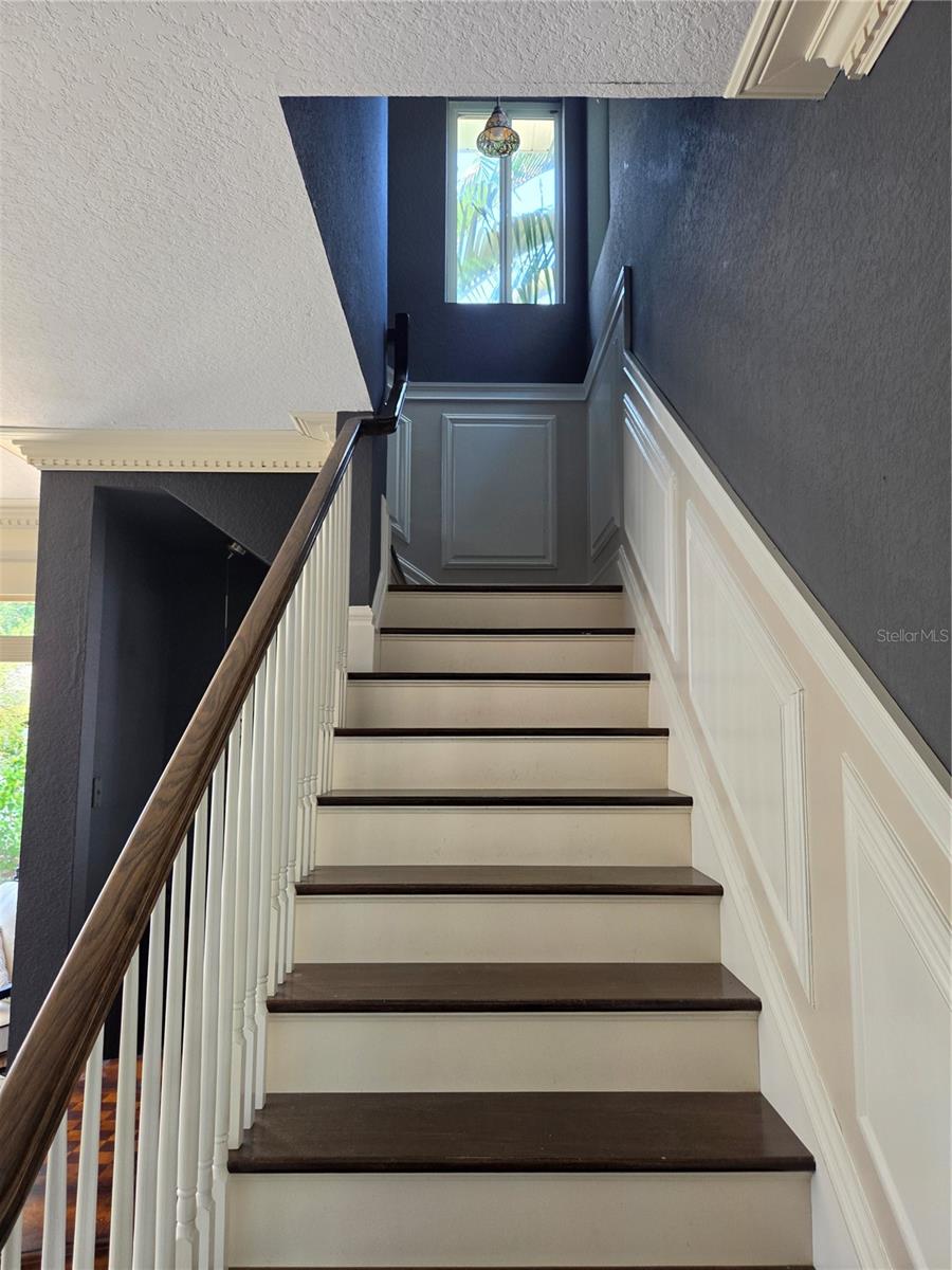 1132 RIDGE DR — photo 13