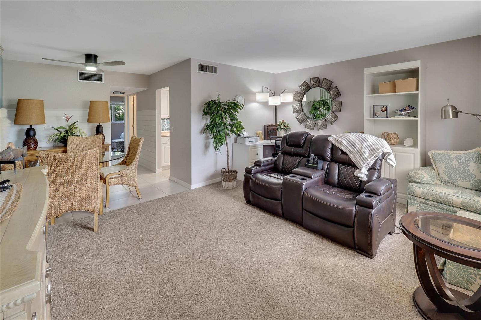 612 GUILD DR #18 — photo 4