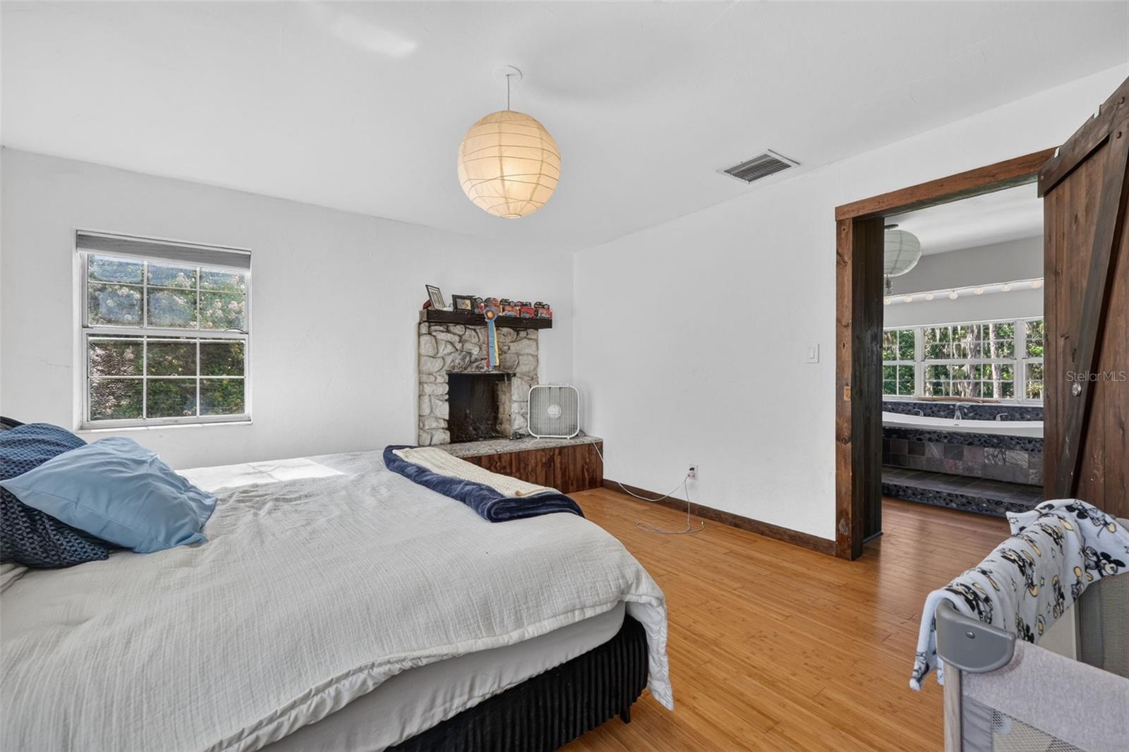 8922 PRITCHER RD — photo 38