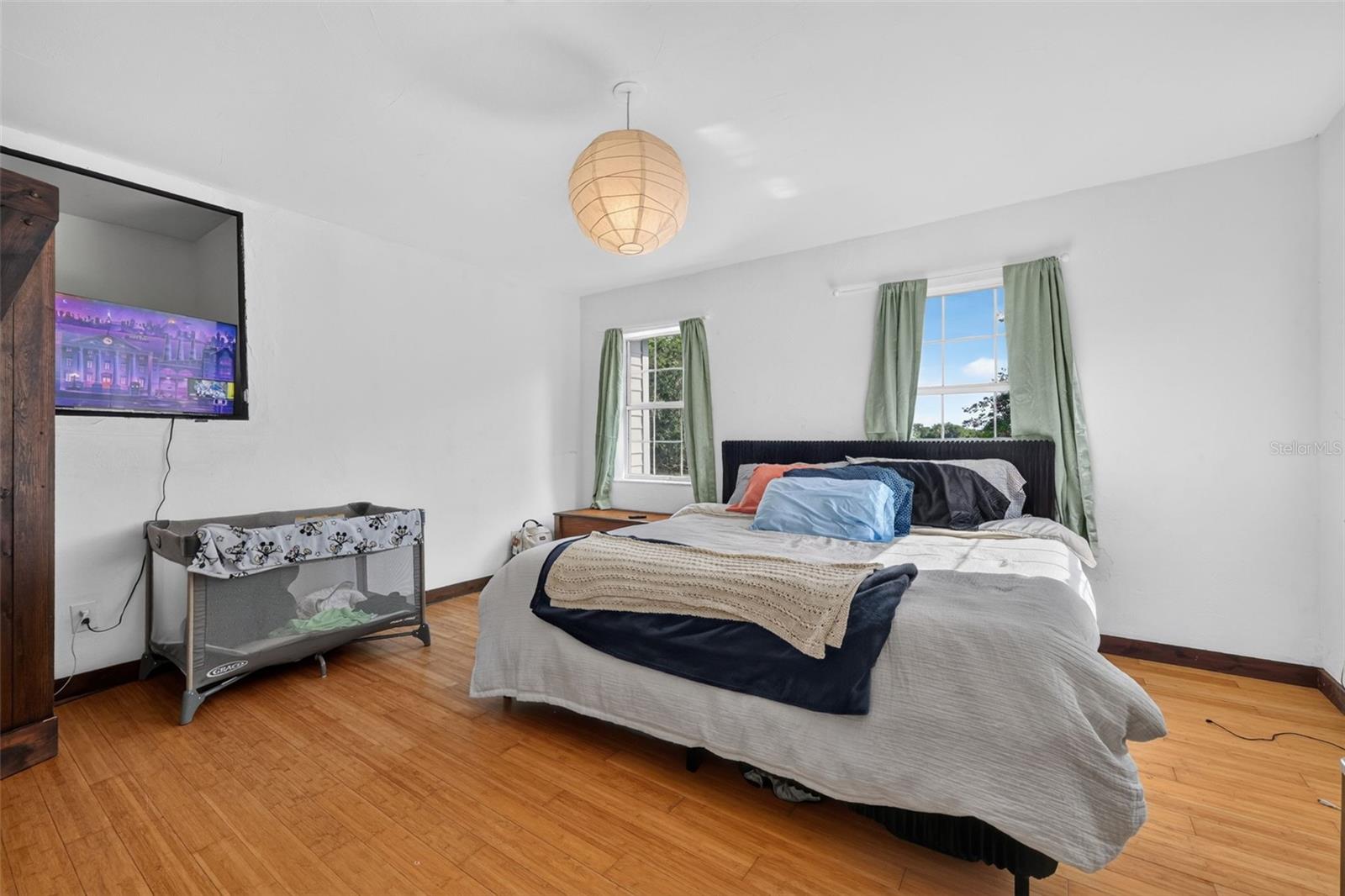 8922 PRITCHER RD — photo 37