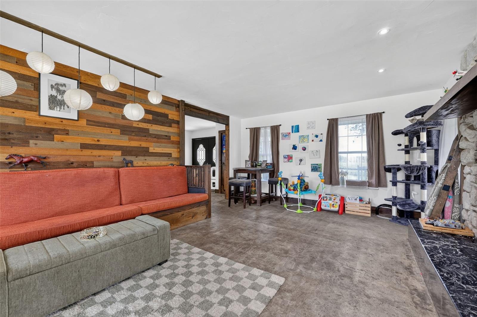 8922 PRITCHER RD — photo 31