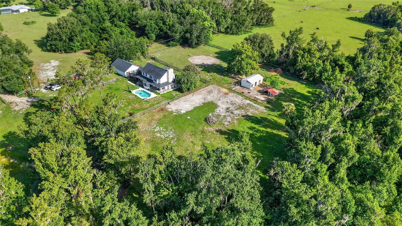 8922 PRITCHER RD — photo 53