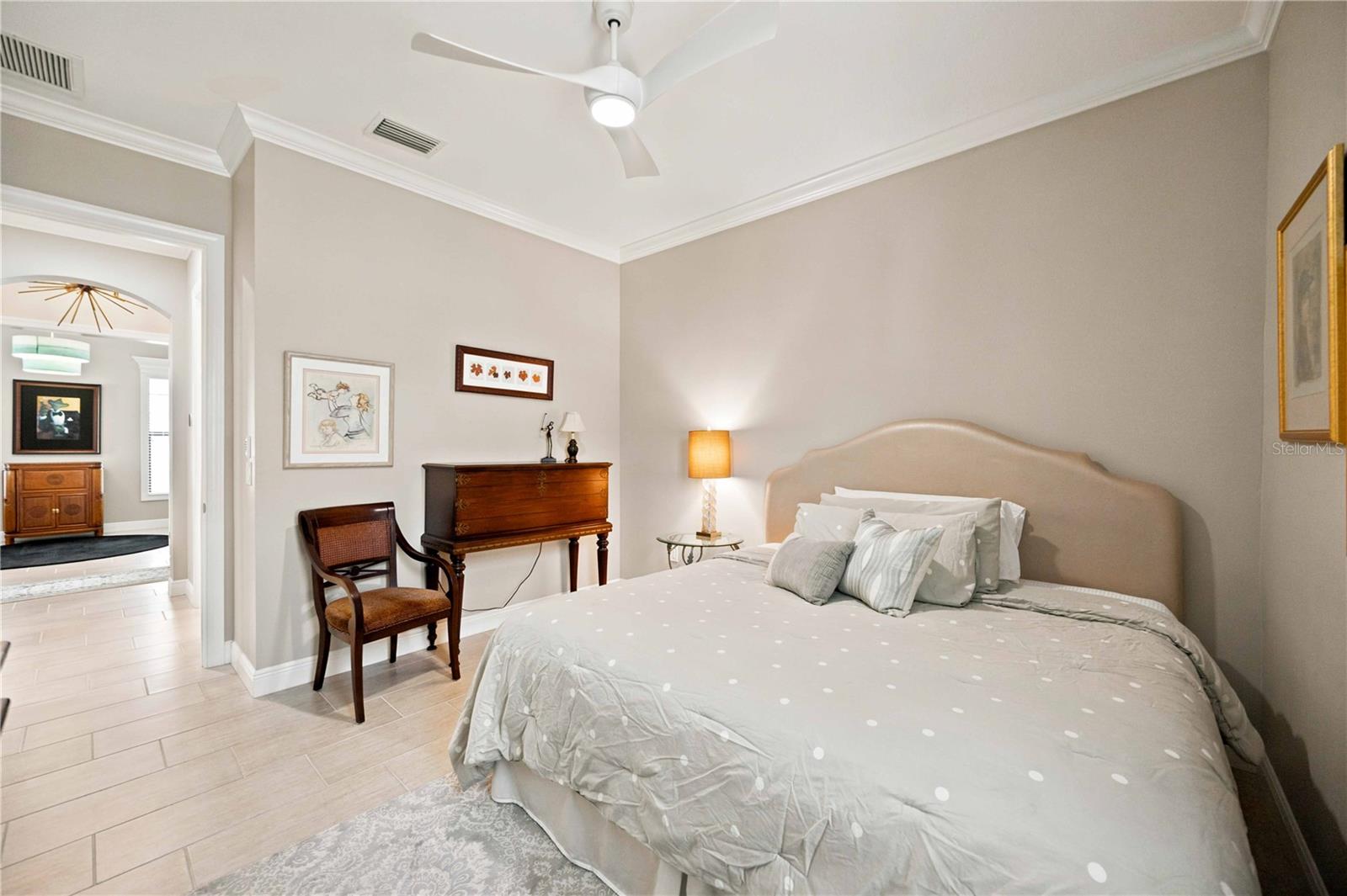 23709 WAVERLY CIR — photo 29