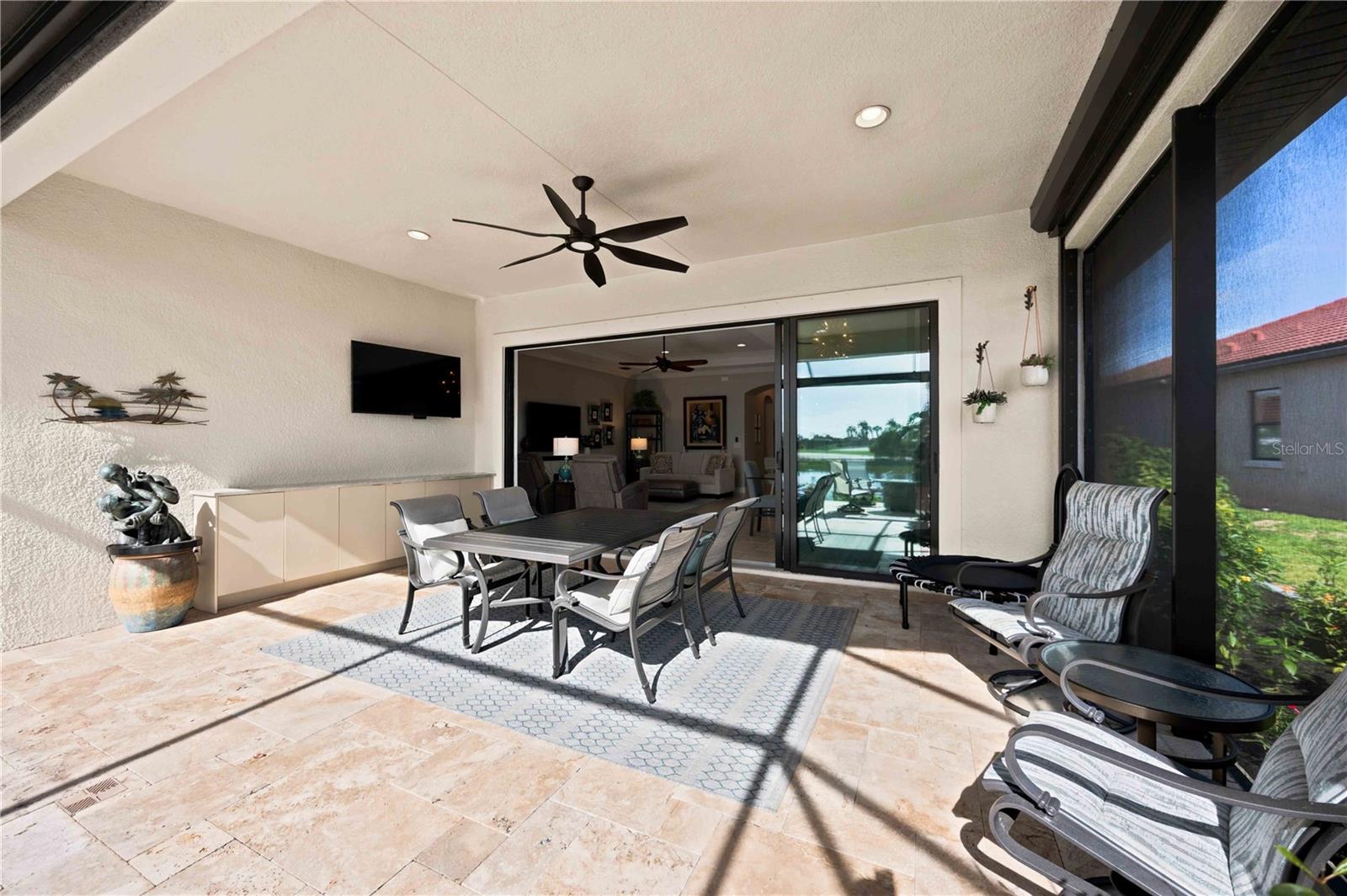 23709 WAVERLY CIR — photo 45