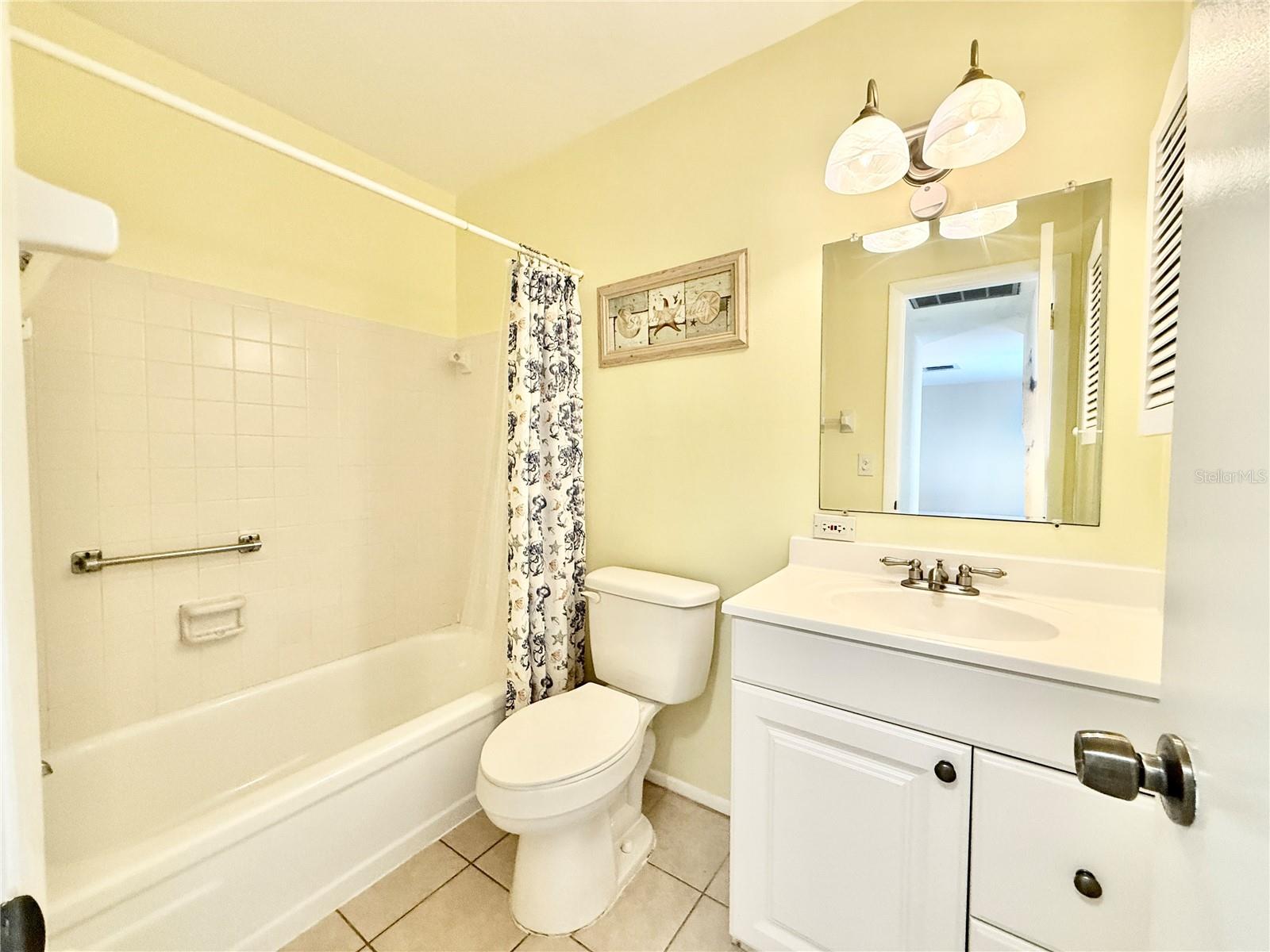 6105 CORAL WAY — photo 4