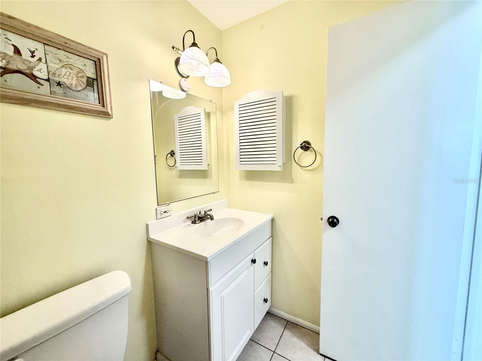 6105 CORAL WAY — photo 5