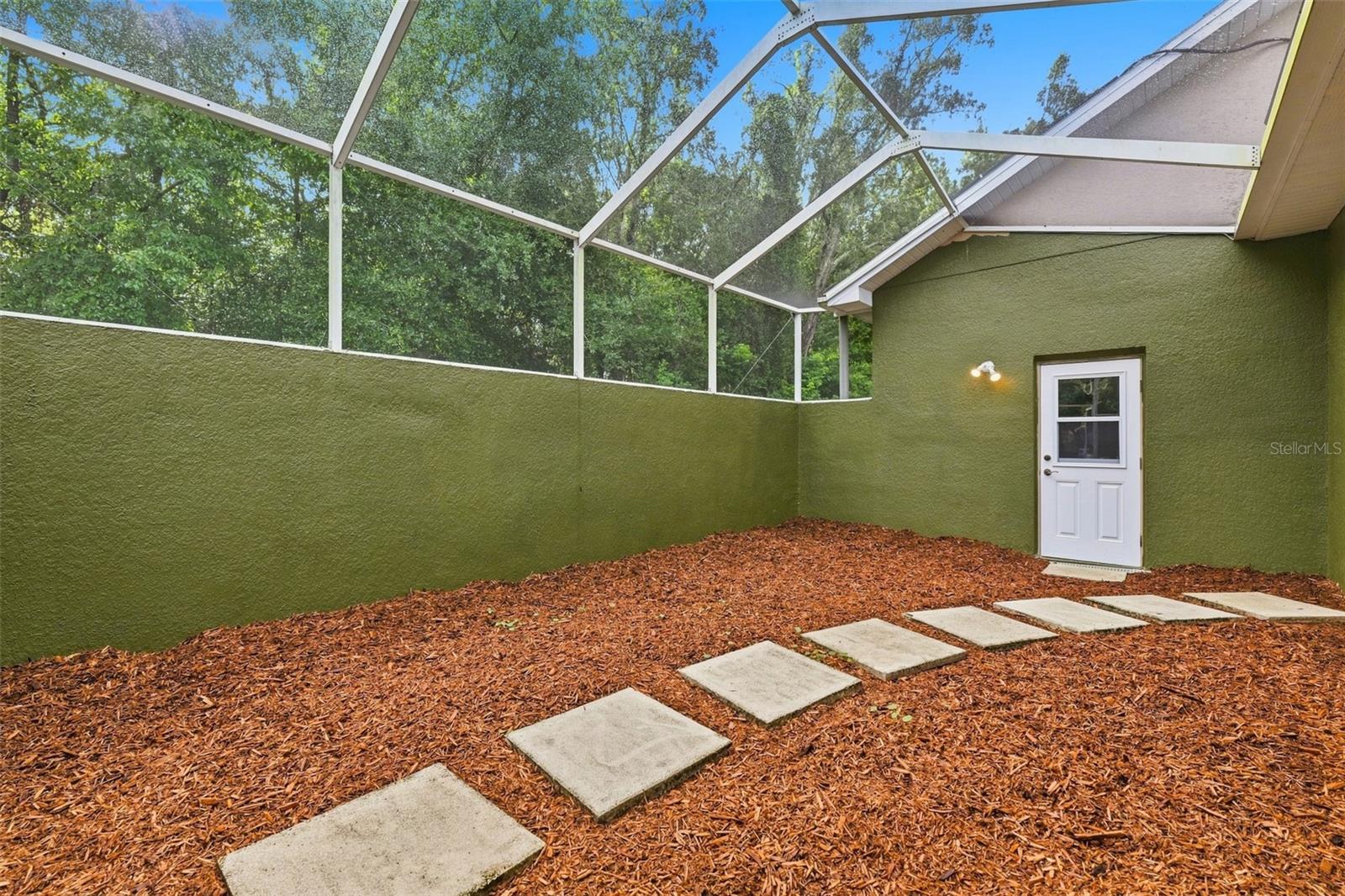 16547 CROSSANDRA LN — photo 44