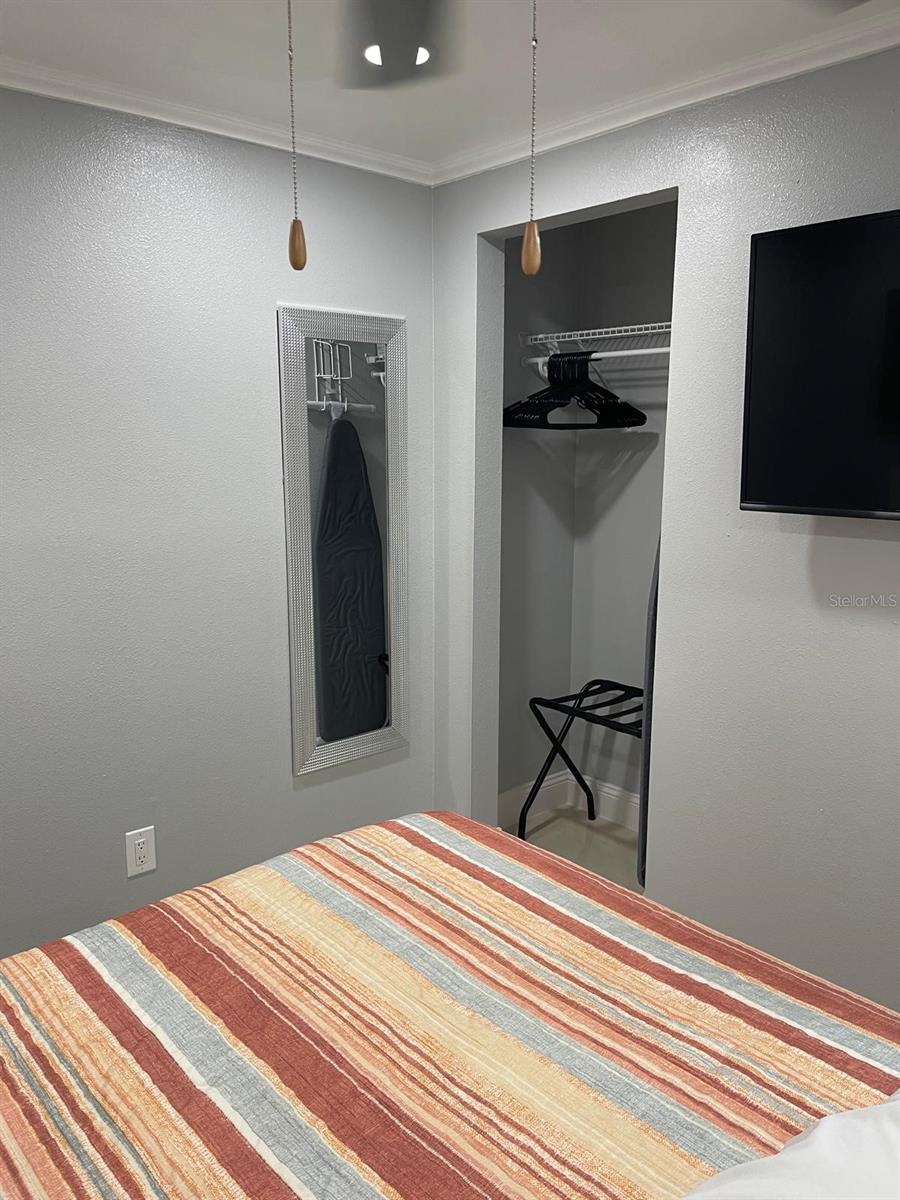 6423 MONTEREY BLVD — photo 41