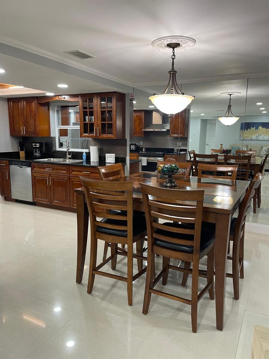 6423 MONTEREY BLVD — photo 37